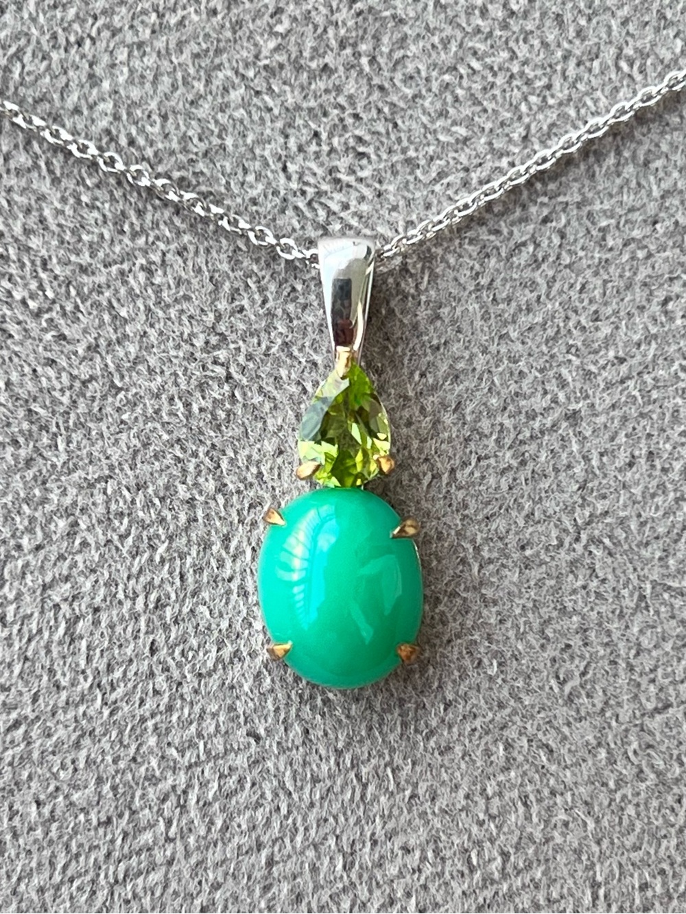 Sterling Silver Chrysoprase and Peridot Pendant Necklace